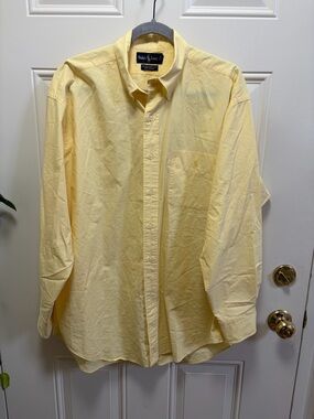 Ralph Lauren Butter yellow the big button down 100% cotton Top 16 1/2” 34/35